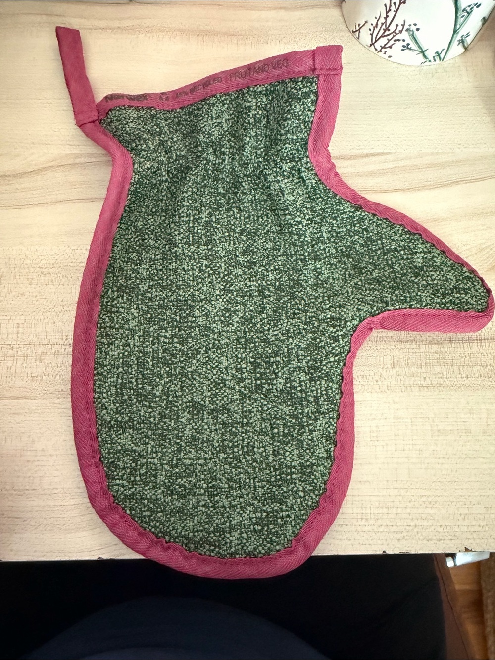 Norwex Green and Pink Cleaning Oven Mitt